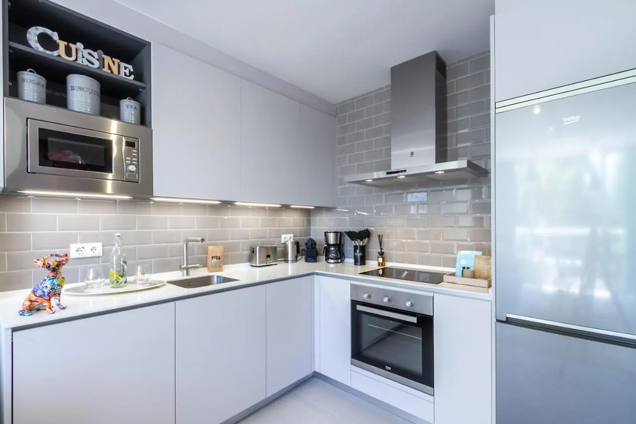 Marbella Banus Suites - Ceibo Centro Plaza Banus Suite Apartment 0*,  Spanien